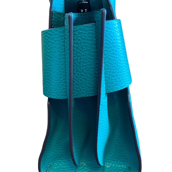 Henri Bendel Green Handbag - Picture 4 of 8